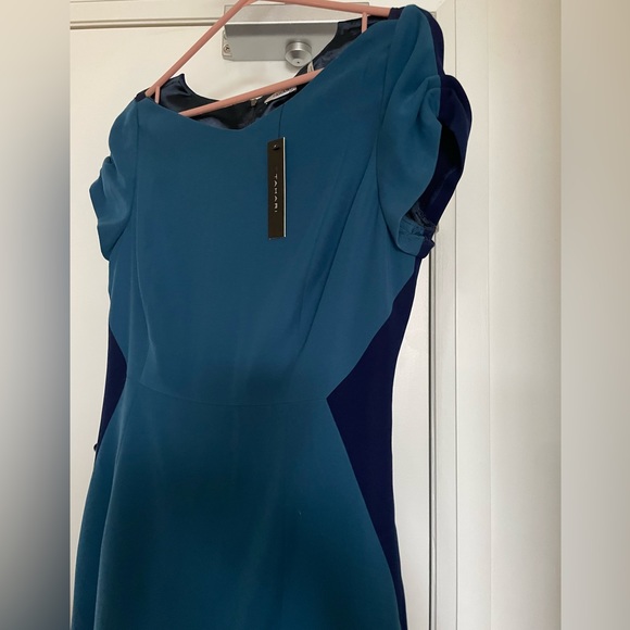 Tahari Size 10 Blue Dress - Picture 3 of 9